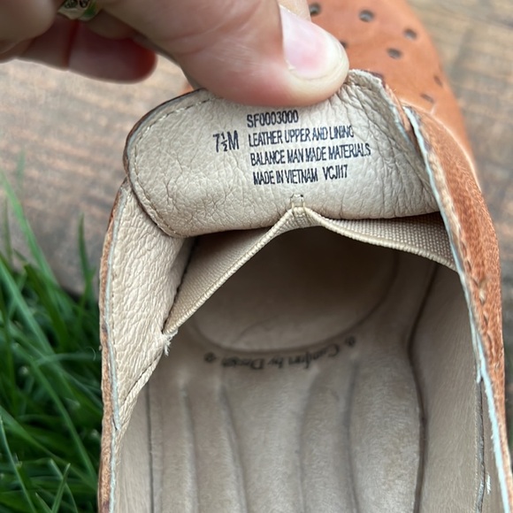 SOFFT BRAND LEATHER SLIP ON SHOES LIGHT BROWN/TAN SIZE 7.5 - Picture 14 of 17